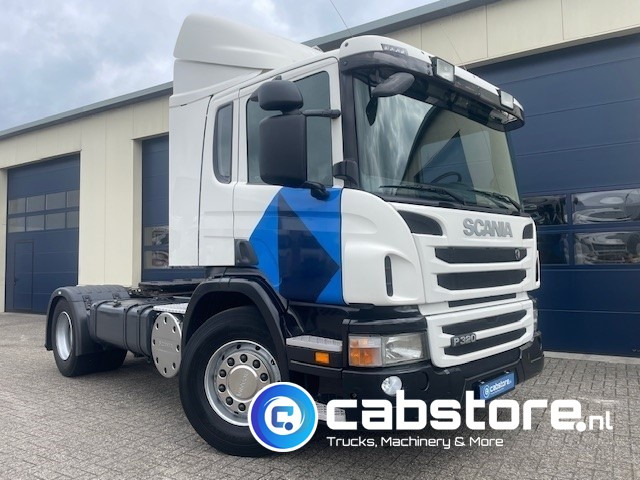 Scania P320 LA4X2 Euro 5 - Opticruise - CP16 cabine - Volledig luchtgeveerd - Km 595.151 !! - APK tot 07-2026 !! - Tegljač: slika Scania P320 LA4X2 Euro 5 - Opticruise - CP16 cabine - Volledig luchtgeveerd - Km 595.151 !! - APK tot 07-2026 !! - Tegljač Scania P320 LA4X2 Euro 5 - Opticruise - CP16 cabine - Volledig luchtgeveerd - Km 595.151 !! - APK tot 07-2026 !! - Tegljač: slika Scania P320 LA4X2 Euro 5 - Opticruise - CP16 cabine - Volledig luchtgeveerd - Km 595.151 !! - APK tot 07-2026 !! - Tegljač