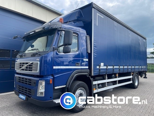 Volvo FM9 4X2R FAL9.0 RAD-A4 Volvo FM300 4x2 Euro 5 bakwagen - Schuifzeilen - Laadklep 2000 kg - Bouwjaar 2008 - Kooi-Aap heftruck - Kamion sandučar: slika Volvo FM9 4X2R FAL9.0 RAD-A4 Volvo FM300 4x2 Euro 5 bakwagen - Schuifzeilen - Laadklep 2000 kg - Bouwjaar 2008 - Kooi-Aap heftruck - Kamion sandučar Volvo FM9 4X2R FAL9.0 RAD-A4 Volvo FM300 4x2 Euro 5 bakwagen - Schuifzeilen - Laadklep 2000 kg - Bouwjaar 2008 - Kooi-Aap heftruck - Kamion sandučar: slika Volvo FM9 4X2R FAL9.0 RAD-A4 Volvo FM300 4x2 Euro 5 bakwagen - Schuifzeilen - Laadklep 2000 kg - Bouwjaar 2008 - Kooi-Aap heftruck - Kamion sandučar