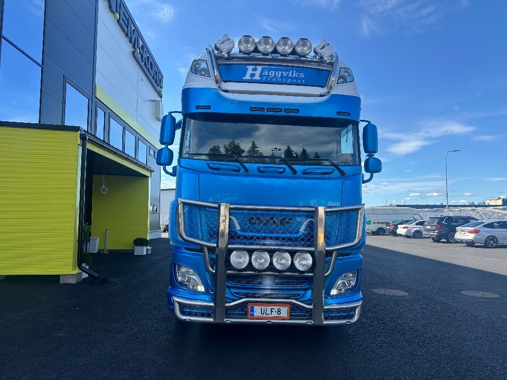DAF XF 530 6x2*4 - Kamion s kukastom dizalicom: slika DAF XF 530 6x2*4 - Kamion s kukastom dizalicom DAF XF 530 6x2*4 - Kamion s kukastom dizalicom: slika DAF XF 530 6x2*4 - Kamion s kukastom dizalicom
