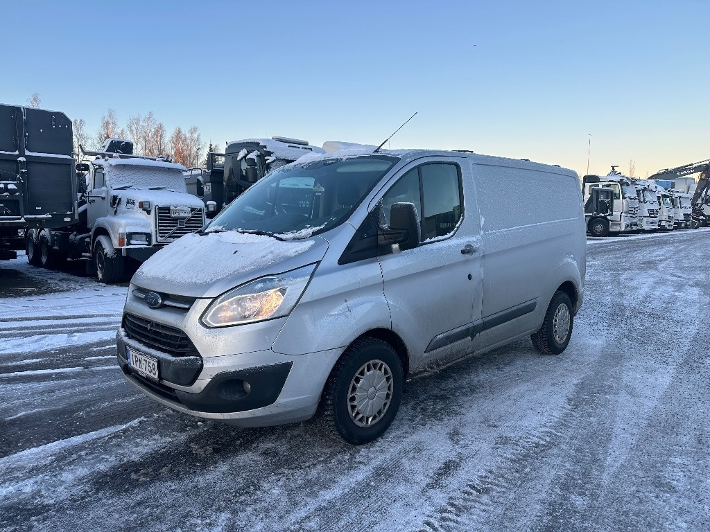 Ford Transit custom - Mali kombi: slika Ford Transit custom - Mali kombi Ford Transit custom - Mali kombi: slika Ford Transit custom - Mali kombi