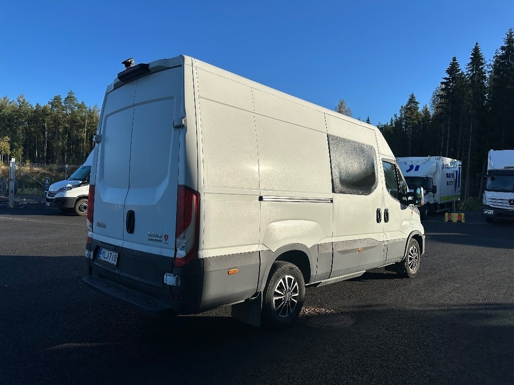 Iveco Daily 35S14 CNG A8 Huom! 6hlö PAKETTIAUTO - Furgon: slika Iveco Daily 35S14 CNG A8 Huom! 6hlö PAKETTIAUTO - Furgon Iveco Daily 35S14 CNG A8 Huom! 6hlö PAKETTIAUTO - Furgon: slika Iveco Daily 35S14 CNG A8 Huom! 6hlö PAKETTIAUTO - Furgon