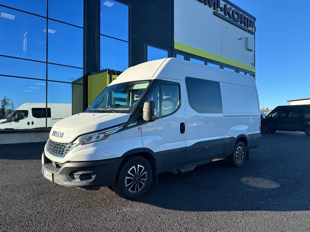 Iveco Daily 35S14 CNG A8 Huom! 6hlö PAKETTIAUTO - Furgon: slika Iveco Daily 35S14 CNG A8 Huom! 6hlö PAKETTIAUTO - Furgon Iveco Daily 35S14 CNG A8 Huom! 6hlö PAKETTIAUTO - Furgon: slika Iveco Daily 35S14 CNG A8 Huom! 6hlö PAKETTIAUTO - Furgon