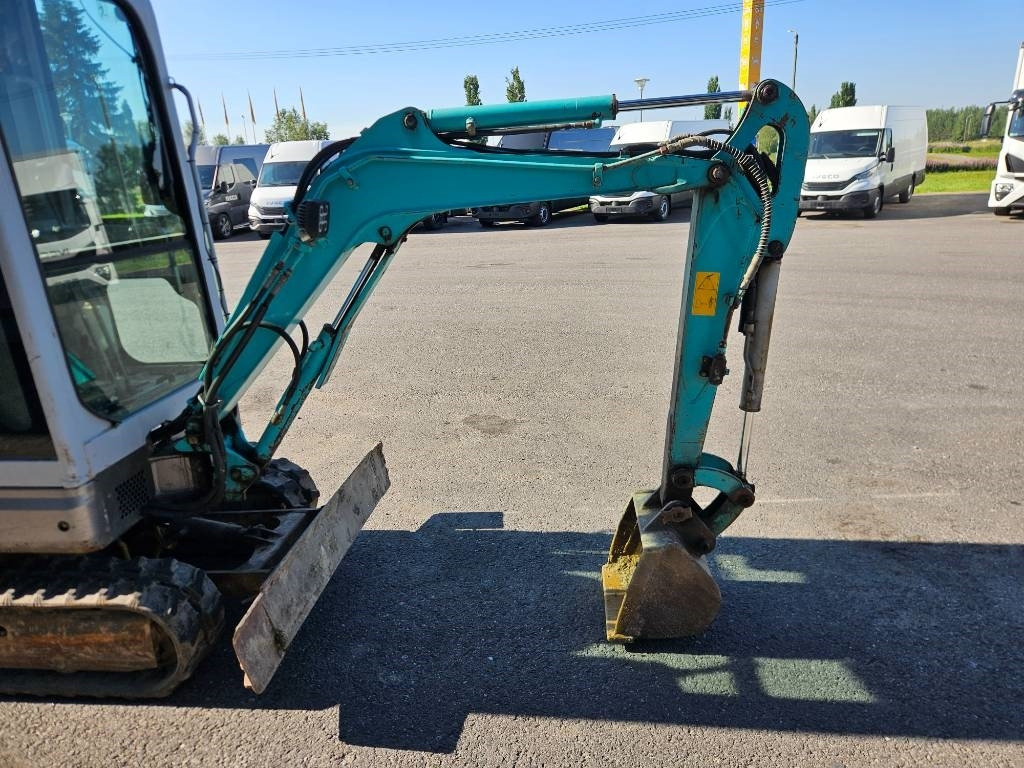 Kobelco SK 16 - Mini bager: slika Kobelco SK 16 - Mini bager Kobelco SK 16 - Mini bager: slika Kobelco SK 16 - Mini bager