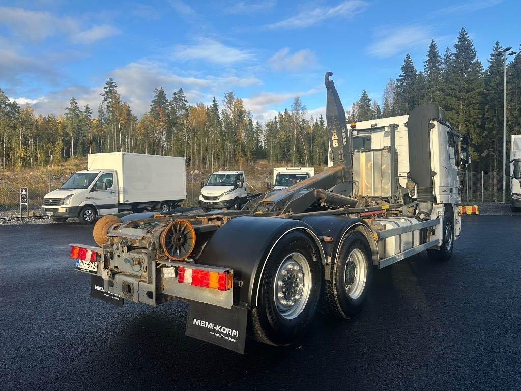 Mercedes-Benz Actros 2545 L 6x2 - Kamion s kukastom dizalicom: slika Mercedes-Benz Actros 2545 L 6x2 - Kamion s kukastom dizalicom Mercedes-Benz Actros 2545 L 6x2 - Kamion s kukastom dizalicom: slika Mercedes-Benz Actros 2545 L 6x2 - Kamion s kukastom dizalicom