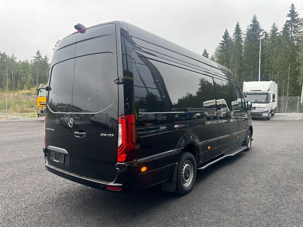 Mercedes-Benz Sprinter 319 Retkis - Furgon: slika Mercedes-Benz Sprinter 319 Retkis - Furgon Mercedes-Benz Sprinter 319 Retkis - Furgon: slika Mercedes-Benz Sprinter 319 Retkis - Furgon