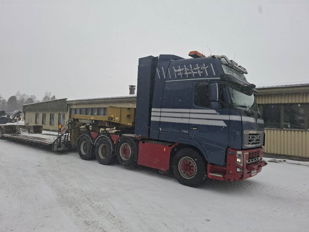 Volvo FH16 700 8x4 XXL GLOBE + Faymonville 4aks kehto - Tegljač: slika Volvo FH16 700 8x4 XXL GLOBE + Faymonville 4aks kehto - Tegljač Volvo FH16 700 8x4 XXL GLOBE + Faymonville 4aks kehto - Tegljač: slika Volvo FH16 700 8x4 XXL GLOBE + Faymonville 4aks kehto - Tegljač