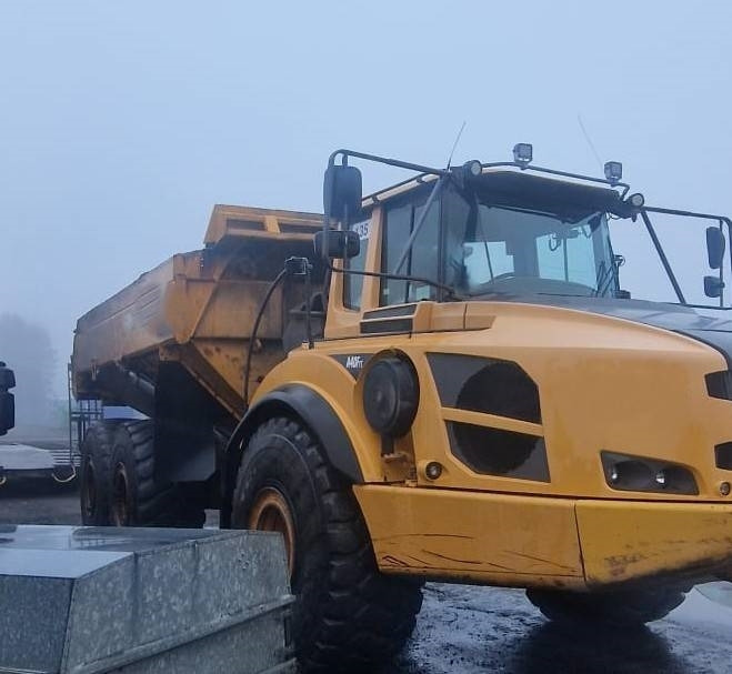 Volvo A40 F FS - Zglobni istovarivač: slika Volvo A40 F FS - Zglobni istovarivač Volvo A40 F FS - Zglobni istovarivač: slika Volvo A40 F FS - Zglobni istovarivač