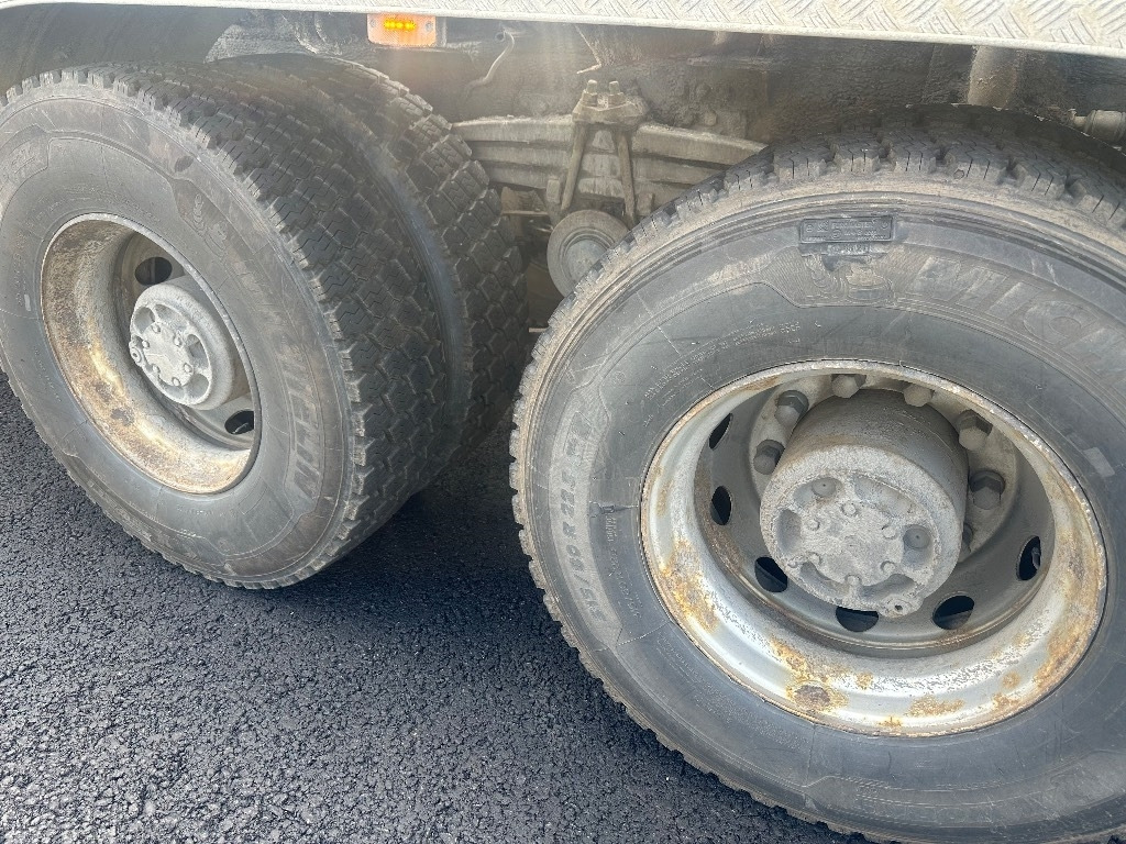 Volvo FH 440 6x4 - Kamion s kukastom dizalicom: slika Volvo FH 440 6x4 - Kamion s kukastom dizalicom Volvo FH 440 6x4 - Kamion s kukastom dizalicom: slika Volvo FH 440 6x4 - Kamion s kukastom dizalicom