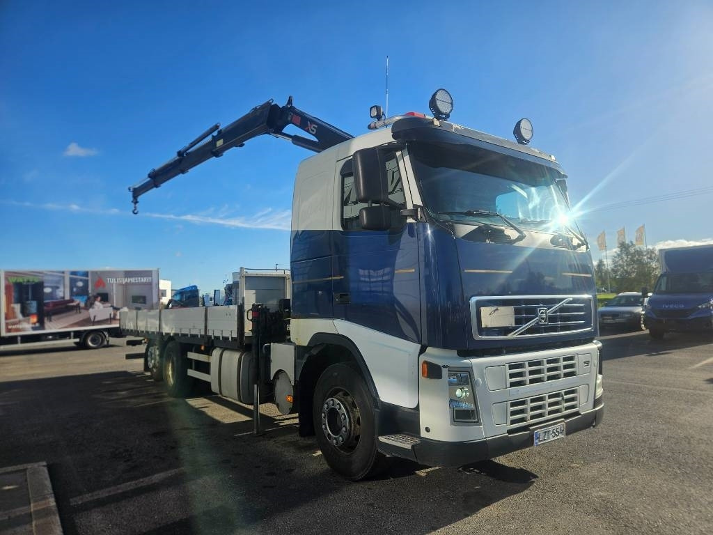 Volvo FH12 6x2 Hiab 166 kympitys 2029 asti - Kamion s kranom: slika Volvo FH12 6x2 Hiab 166 kympitys 2029 asti - Kamion s kranom Volvo FH12 6x2 Hiab 166 kympitys 2029 asti - Kamion s kranom: slika Volvo FH12 6x2 Hiab 166 kympitys 2029 asti - Kamion s kranom