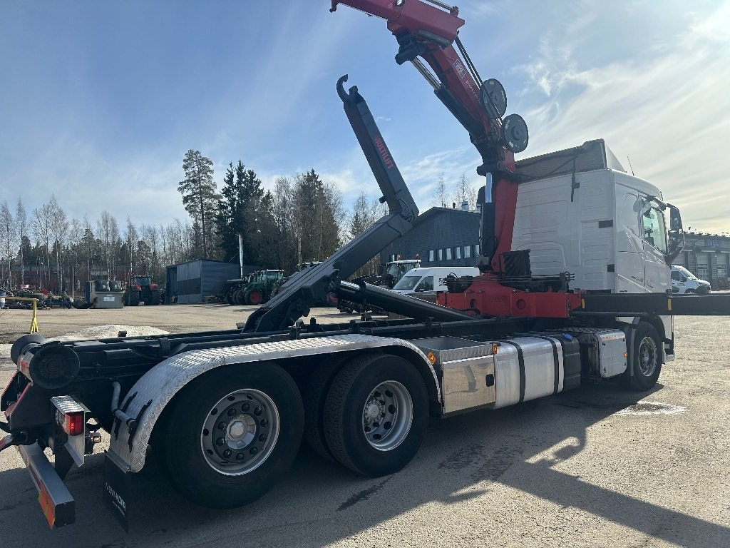 Volvo FH13 540 HMF 2620-K5 - Kamion s kranom: slika Volvo FH13 540 HMF 2620-K5 - Kamion s kranom Volvo FH13 540 HMF 2620-K5 - Kamion s kranom: slika Volvo FH13 540 HMF 2620-K5 - Kamion s kranom