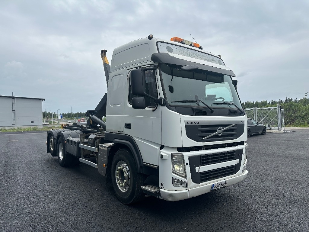 Volvo FM13 500 - Kamion s kukastom dizalicom: slika Volvo FM13 500 - Kamion s kukastom dizalicom Volvo FM13 500 - Kamion s kukastom dizalicom: slika Volvo FM13 500 - Kamion s kukastom dizalicom