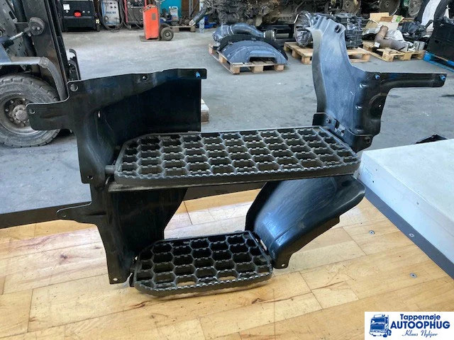 Scania CS trinkasse Scania 2422400 – 2422411 -2422408 - Karoserija i eksterijer za Kamion: slika Scania CS trinkasse Scania 2422400 – 2422411 -2422408 - Karoserija i eksterijer za Kamion Scania CS trinkasse Scania 2422400 – 2422411 -2422408 - Karoserija i eksterijer za Kamion: slika Scania CS trinkasse Scania 2422400 – 2422411 -2422408 - Karoserija i eksterijer za Kamion