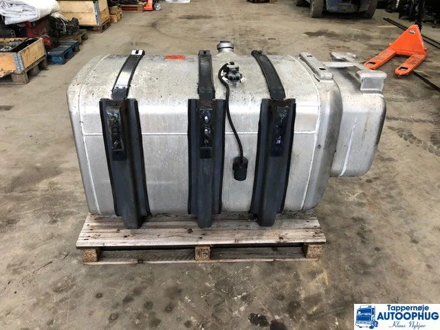 Scania Diesel tank – Fuel tank P/N: 2132702 - Spremnik goriva za Kamion: slika Scania Diesel tank – Fuel tank P/N: 2132702 - Spremnik goriva za Kamion Scania Diesel tank – Fuel tank P/N: 2132702 - Spremnik goriva za Kamion: slika Scania Diesel tank – Fuel tank P/N: 2132702 - Spremnik goriva za Kamion