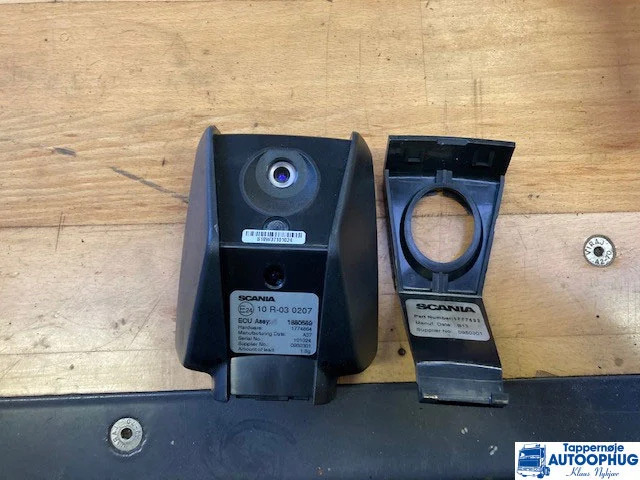 Scania ECU GMS P/N: 2148226 / 2559113 - Upravljačka jedinica (ECU) za Kamion: slika Scania ECU GMS P/N: 2148226 / 2559113 - Upravljačka jedinica (ECU) za Kamion Scania ECU GMS P/N: 2148226 / 2559113 - Upravljačka jedinica (ECU) za Kamion: slika Scania ECU GMS P/N: 2148226 / 2559113 - Upravljačka jedinica (ECU) za Kamion