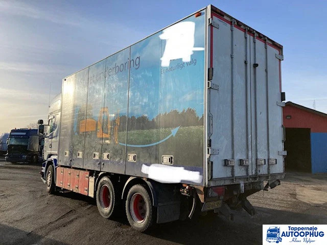 Scania R620 6X2 Retarder - Kamion sandučar: slika Scania R620 6X2 Retarder - Kamion sandučar Scania R620 6X2 Retarder - Kamion sandučar: slika Scania R620 6X2 Retarder - Kamion sandučar