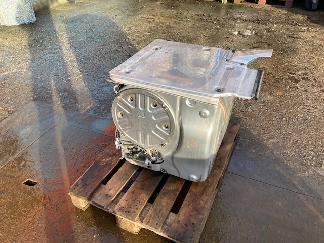 Scania Silencer – Scania 2684368 - Ispušni sustav za Kamion: slika Scania Silencer – Scania 2684368 - Ispušni sustav za Kamion Scania Silencer – Scania 2684368 - Ispušni sustav za Kamion: slika Scania Silencer – Scania 2684368 - Ispušni sustav za Kamion