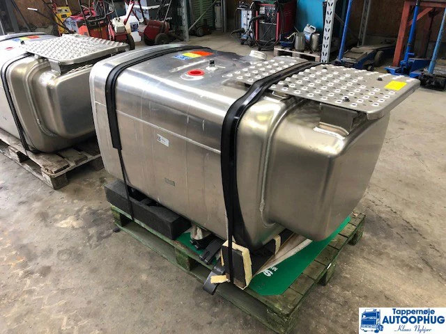 Scania Tank 540 P/N: 2132703 - Spremnik goriva za Kamion: slika Scania Tank 540 P/N: 2132703 - Spremnik goriva za Kamion Scania Tank 540 P/N: 2132703 - Spremnik goriva za Kamion: slika Scania Tank 540 P/N: 2132703 - Spremnik goriva za Kamion