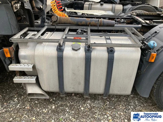 Scania R520 6X2 Retarder - Tegljač: slika Scania R520 6X2 Retarder - Tegljač Scania R520 6X2 Retarder - Tegljač: slika Scania R520 6X2 Retarder - Tegljač