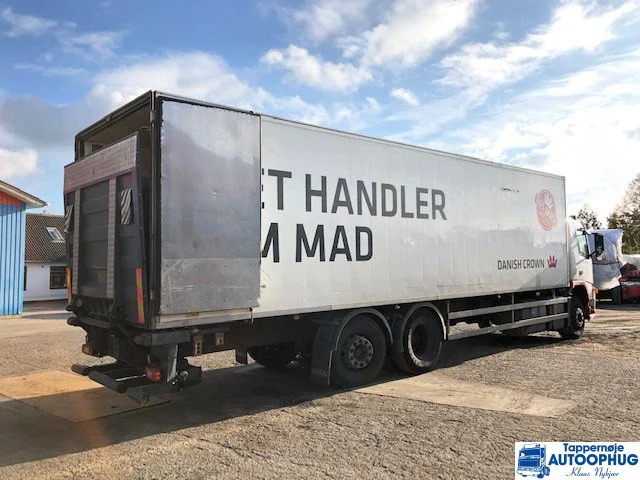 Volvo FM330 Coolerbox 6×2 - Kamion hladnjača: slika Volvo FM330 Coolerbox 6×2 - Kamion hladnjača Volvo FM330 Coolerbox 6×2 - Kamion hladnjača: slika Volvo FM330 Coolerbox 6×2 - Kamion hladnjača