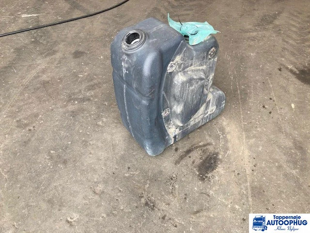 Volvo adblue tank – Volvo 23225656 - AdBlue spremnik za Kamion: slika Volvo adblue tank – Volvo 23225656 - AdBlue spremnik za Kamion Volvo adblue tank – Volvo 23225656 - AdBlue spremnik za Kamion: slika Volvo adblue tank – Volvo 23225656 - AdBlue spremnik za Kamion