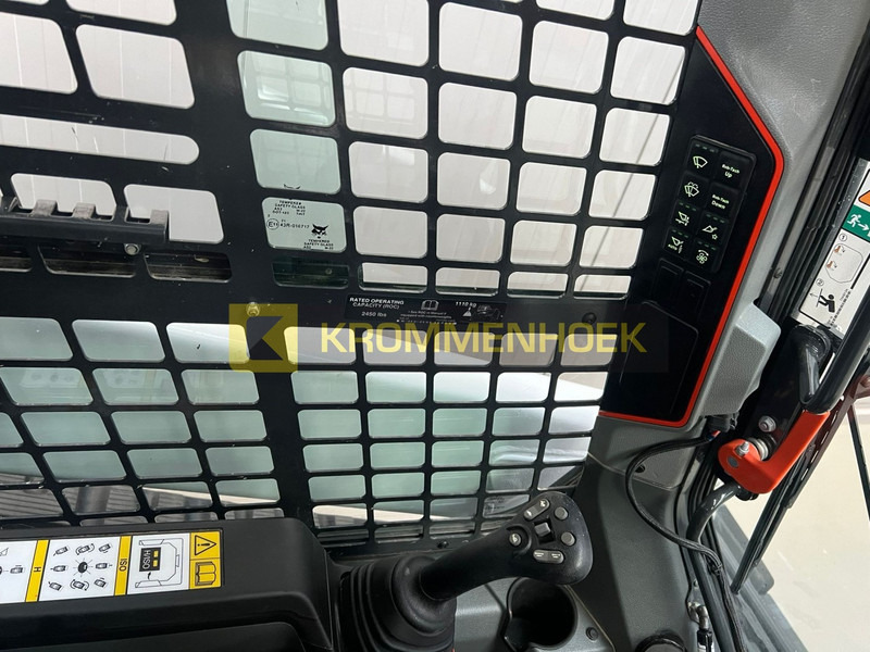 Kompaktni utovarivač gusjeničar Bobcat T 66 High Flow | Airco: slika Kompaktni utovarivač gusjeničar Bobcat T 66 High Flow | Airco
