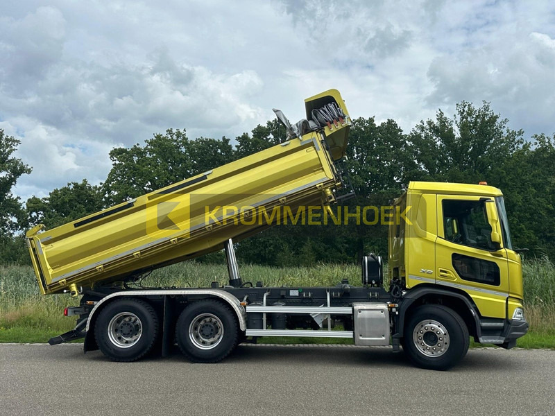 DAF XD 450 FAT Demo | 6x4 | 3 zijdige Kipper - Kiper: slika DAF XD 450 FAT Demo | 6x4 | 3 zijdige Kipper - Kiper DAF XD 450 FAT Demo | 6x4 | 3 zijdige Kipper - Kiper: slika DAF XD 450 FAT Demo | 6x4 | 3 zijdige Kipper - Kiper