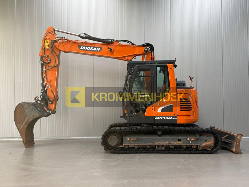 Doosan DX 140 LCR-5 Oilquick - Bager gusjeničar: slika Doosan DX 140 LCR-5 Oilquick - Bager gusjeničar Doosan DX 140 LCR-5 Oilquick - Bager gusjeničar: slika Doosan DX 140 LCR-5 Oilquick - Bager gusjeničar