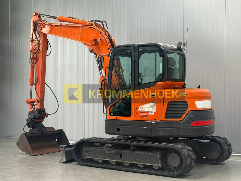 Doosan DX 85R-3 - Mini bager: slika Doosan DX 85R-3 - Mini bager Doosan DX 85R-3 - Mini bager: slika Doosan DX 85R-3 - Mini bager