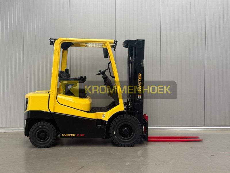 Hyster H 2.5 A - Diesel viličar: slika Hyster H 2.5 A - Diesel viličar Hyster H 2.5 A - Diesel viličar: slika Hyster H 2.5 A - Diesel viličar