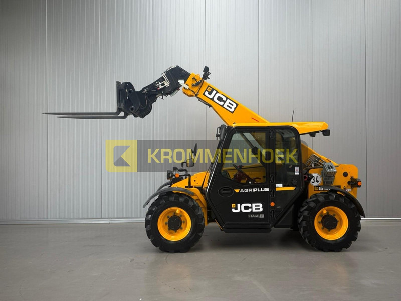 JCB 525-60 Agri plus - Teleskopski rukovatelj: slika JCB 525-60 Agri plus - Teleskopski rukovatelj JCB 525-60 Agri plus - Teleskopski rukovatelj: slika JCB 525-60 Agri plus - Teleskopski rukovatelj