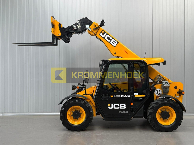 JCB 525-60 Agri plus - Teleskopski rukovatelj: slika JCB 525-60 Agri plus - Teleskopski rukovatelj JCB 525-60 Agri plus - Teleskopski rukovatelj: slika JCB 525-60 Agri plus - Teleskopski rukovatelj