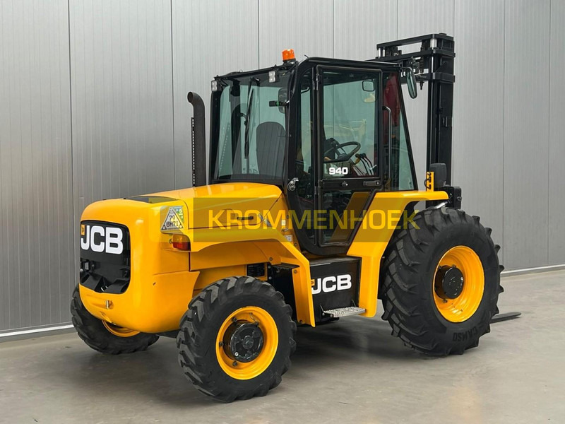 JCB 940 - Viličar za teške terene: slika JCB 940 - Viličar za teške terene JCB 940 - Viličar za teške terene: slika JCB 940 - Viličar za teške terene
