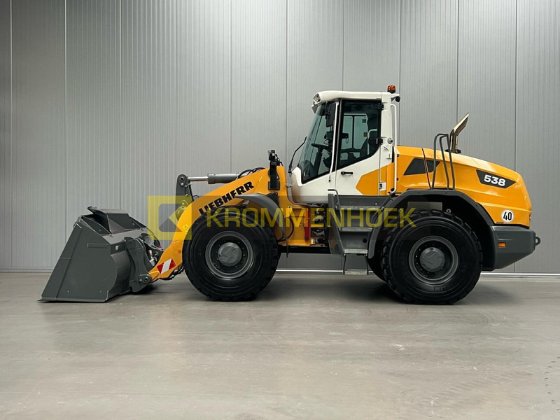 Liebherr L 538 - Utovarivač na kotačima: slika Liebherr L 538 - Utovarivač na kotačima Liebherr L 538 - Utovarivač na kotačima: slika Liebherr L 538 - Utovarivač na kotačima