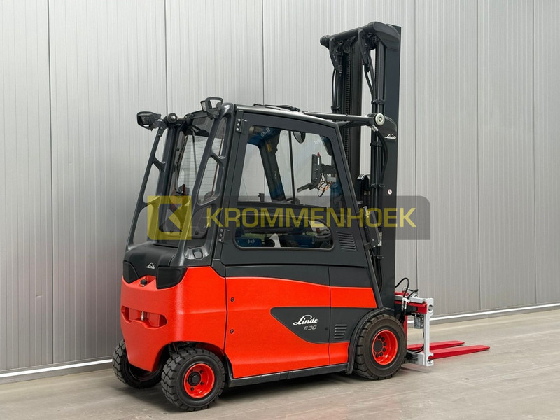 Linde E 30 HL-01/600 - Električni viličar: slika Linde E 30 HL-01/600 - Električni viličar Linde E 30 HL-01/600 - Električni viličar: slika Linde E 30 HL-01/600 - Električni viličar