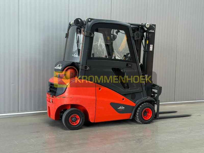 Linde H 20 T - Plinski viličar: slika Linde H 20 T - Plinski viličar Linde H 20 T - Plinski viličar: slika Linde H 20 T - Plinski viličar