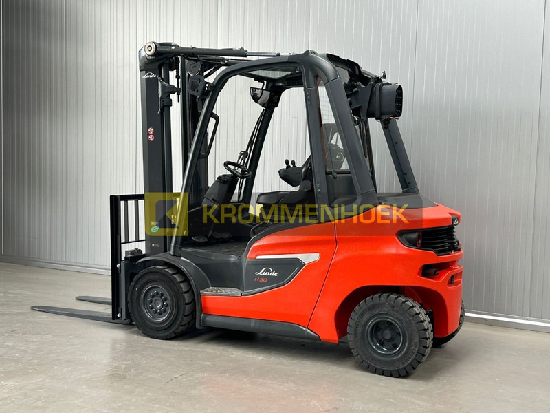 Linde H 30 D - Diesel viličar: slika Linde H 30 D - Diesel viličar Linde H 30 D - Diesel viličar: slika Linde H 30 D - Diesel viličar