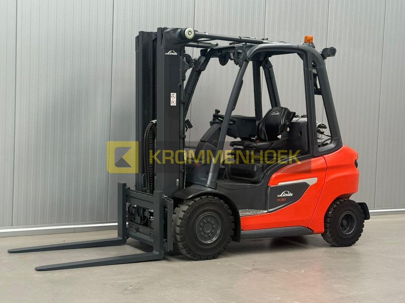 Linde H 30 T - Plinski viličar: slika Linde H 30 T - Plinski viličar Linde H 30 T - Plinski viličar: slika Linde H 30 T - Plinski viličar