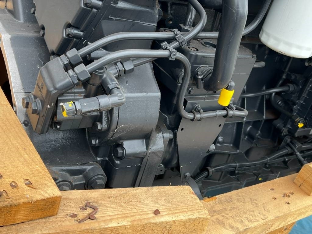 Novi Motor za Poljoprivredni strojevi CNH Engine - FPT Cursor 13 - F3BE9681C: slika Novi Motor za Poljoprivredni strojevi CNH Engine - FPT Cursor 13 - F3BE9681C