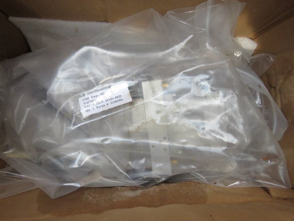 CNH Rear end - Quadtrac / Steiger / T9 - 51585501 - Motor za Poljoprivredni strojevi: slika CNH Rear end - Quadtrac / Steiger / T9 - 51585501 - Motor za Poljoprivredni strojevi CNH Rear end - Quadtrac / Steiger / T9 - 51585501 - Motor za Poljoprivredni strojevi: slika CNH Rear end - Quadtrac / Steiger / T9 - 51585501 - Motor za Poljoprivredni strojevi