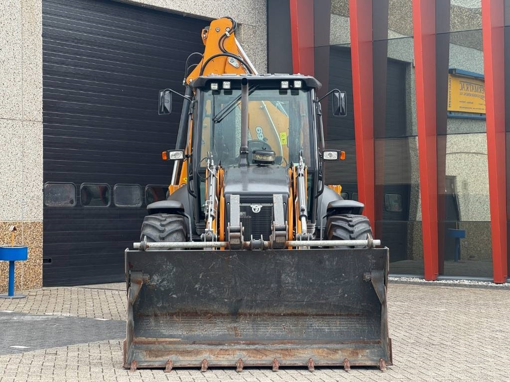 Case 695SV, Tier 3, 645 hours! - Rovokopač-utovarivač: slika Case 695SV, Tier 3, 645 hours! - Rovokopač-utovarivač Case 695SV, Tier 3, 645 hours! - Rovokopač-utovarivač: slika Case 695SV, Tier 3, 645 hours! - Rovokopač-utovarivač