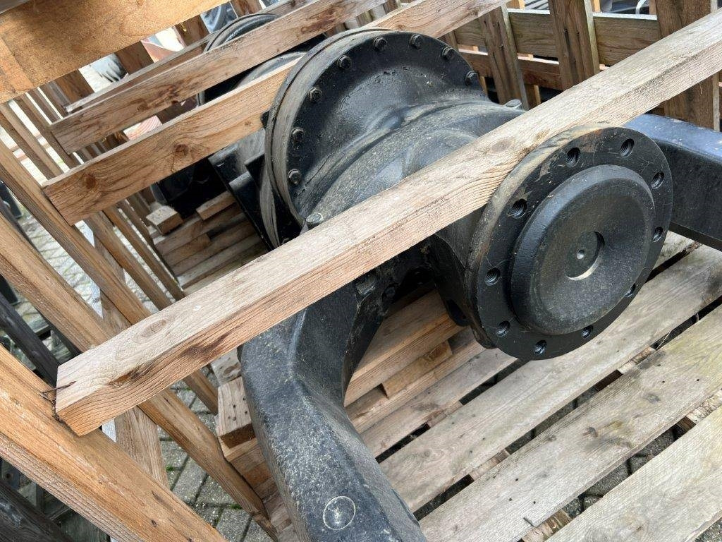 Case IH Case IH Front axle Steiger 470 Quadtrac, Steiger 5 - Prednja osovina za Traktor: slika Case IH Case IH Front axle Steiger 470 Quadtrac, Steiger 5 - Prednja osovina za Traktor Case IH Case IH Front axle Steiger 470 Quadtrac, Steiger 5 - Prednja osovina za Traktor: slika Case IH Case IH Front axle Steiger 470 Quadtrac, Steiger 5 - Prednja osovina za Traktor