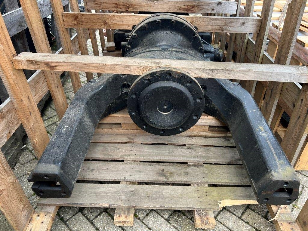 Case IH Case IH Front axle Steiger 470 Quadtrac, Steiger 5 - Prednja osovina za Traktor: slika Case IH Case IH Front axle Steiger 470 Quadtrac, Steiger 5 - Prednja osovina za Traktor Case IH Case IH Front axle Steiger 470 Quadtrac, Steiger 5 - Prednja osovina za Traktor: slika Case IH Case IH Front axle Steiger 470 Quadtrac, Steiger 5 - Prednja osovina za Traktor