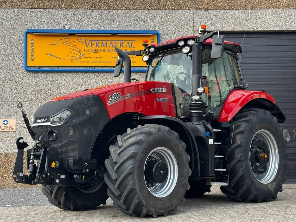 Case IH MAGNUM 380 CVX, AFS Connect, Frontlinkage, 1750 hr - Traktor: slika Case IH MAGNUM 380 CVX, AFS Connect, Frontlinkage, 1750 hr - Traktor Case IH MAGNUM 380 CVX, AFS Connect, Frontlinkage, 1750 hr - Traktor: slika Case IH MAGNUM 380 CVX, AFS Connect, Frontlinkage, 1750 hr - Traktor