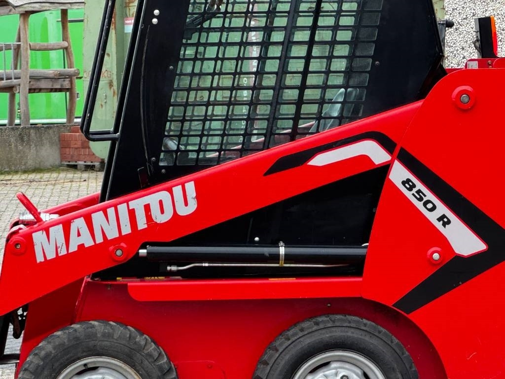 Manitou 850R, 2021, 365 hours! - Mini bager: slika Manitou 850R, 2021, 365 hours! - Mini bager Manitou 850R, 2021, 365 hours! - Mini bager: slika Manitou 850R, 2021, 365 hours! - Mini bager