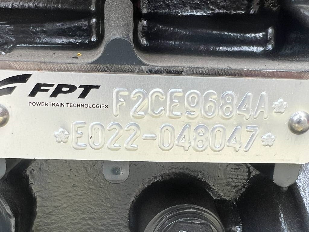 Novi Motor za Poljoprivredni strojevi New Holland Engine - FPT Cursor 9 - F2CE9684A: slika Novi Motor za Poljoprivredni strojevi New Holland Engine - FPT Cursor 9 - F2CE9684A