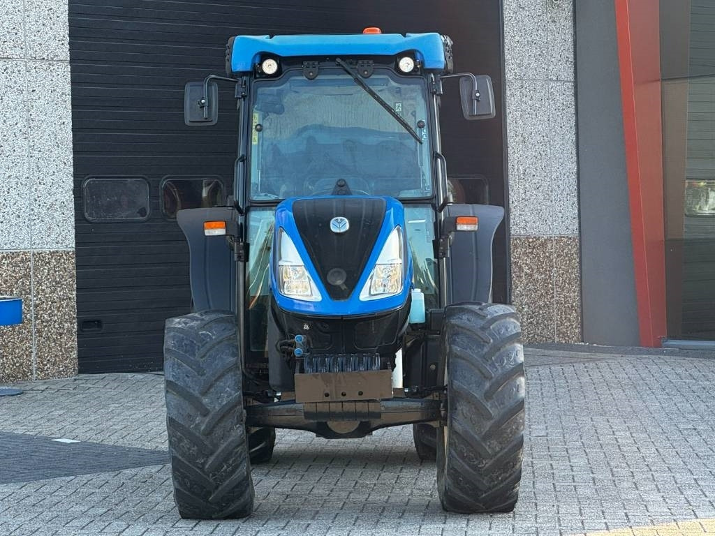 New Holland T4.100 DC, Low Profile, 2019, 3013 hours!! - Traktor: slika New Holland T4.100 DC, Low Profile, 2019, 3013 hours!! - Traktor New Holland T4.100 DC, Low Profile, 2019, 3013 hours!! - Traktor: slika New Holland T4.100 DC, Low Profile, 2019, 3013 hours!! - Traktor