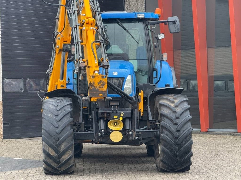 New Holland T6080 Power Command met Herder MBK513LSH! - Traktor: slika New Holland T6080 Power Command met Herder MBK513LSH! - Traktor New Holland T6080 Power Command met Herder MBK513LSH! - Traktor: slika New Holland T6080 Power Command met Herder MBK513LSH! - Traktor