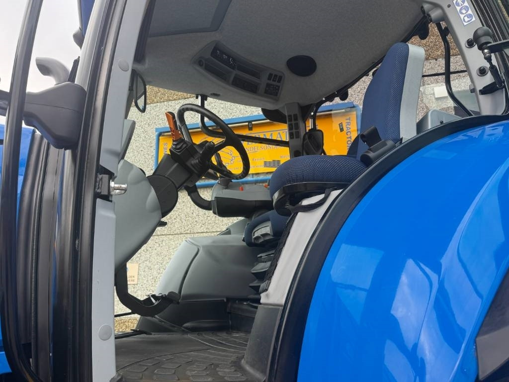 Traktor New Holland T7.225AC, frontlinkage, airbrakes, 50k, 2023!!: slika Traktor New Holland T7.225AC, frontlinkage, airbrakes, 50k, 2023!! Traktor New Holland T7.225AC, frontlinkage, airbrakes, 50k, 2023!!: slika Traktor New Holland T7.225AC, frontlinkage, airbrakes, 50k, 2023!!