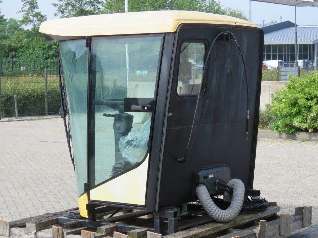 Zakup New Holland TX  New Holland TX: slika Zakup New Holland TX  New Holland TX