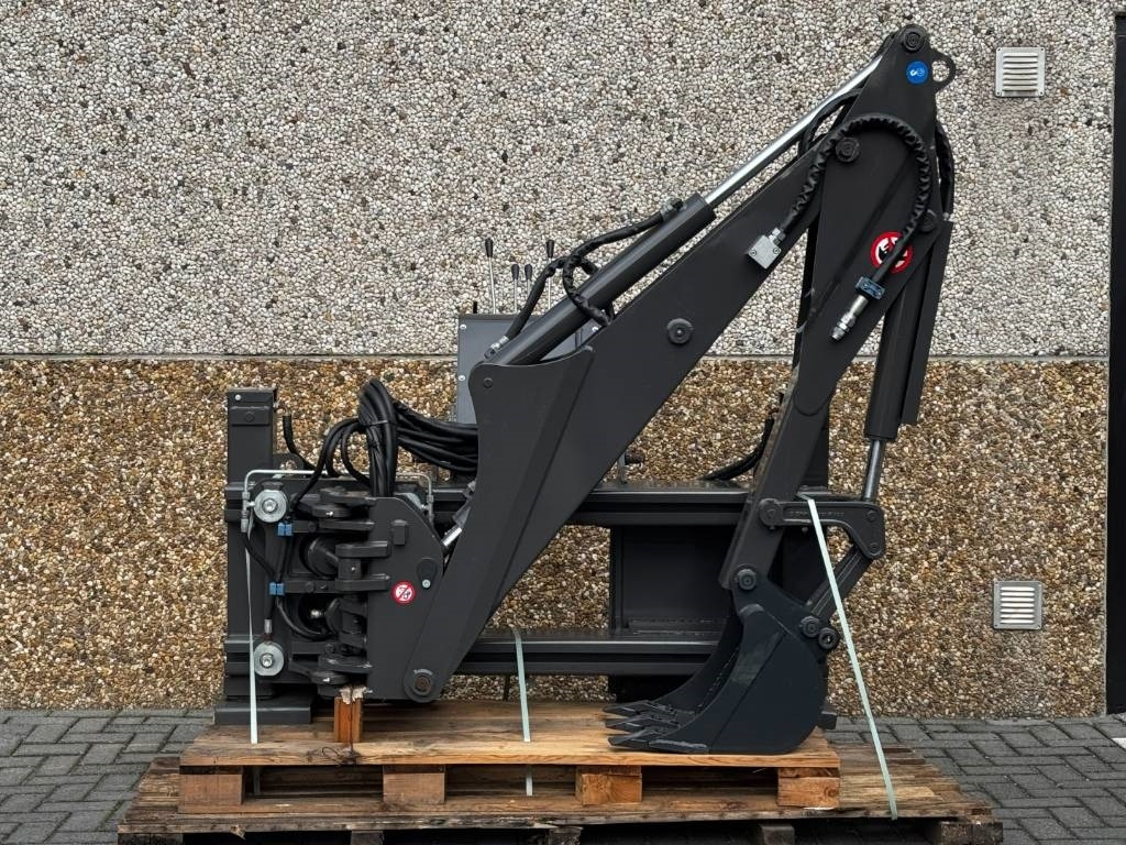 Skidsteer Skid steer loader – excavator arm – broo - Krak za Mini utovarivač: slika Skidsteer Skid steer loader – excavator arm – broo - Krak za Mini utovarivač Skidsteer Skid steer loader – excavator arm – broo - Krak za Mini utovarivač: slika Skidsteer Skid steer loader – excavator arm – broo - Krak za Mini utovarivač